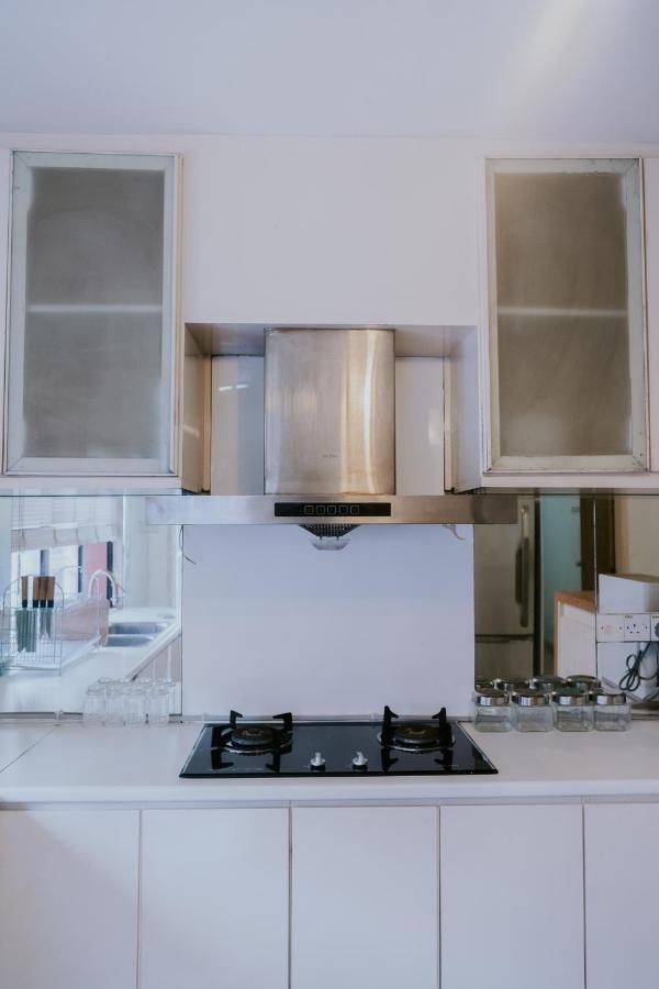 Petronella Apartment C1 Marina Court Kota Kinabalu Eksteriør bilde