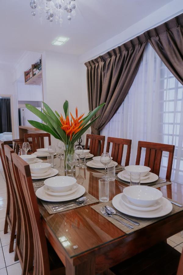 Petronella Apartment C1 Marina Court Kota Kinabalu Eksteriør bilde